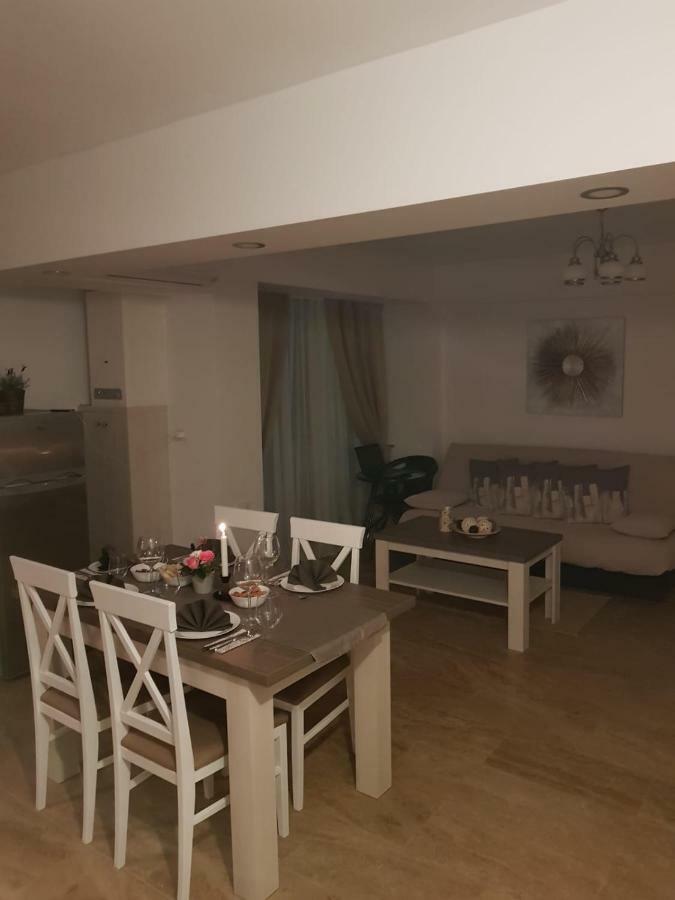 Apartament 2 Camere Ultracentral Râmnicu Vâlcea Eksteriør billede