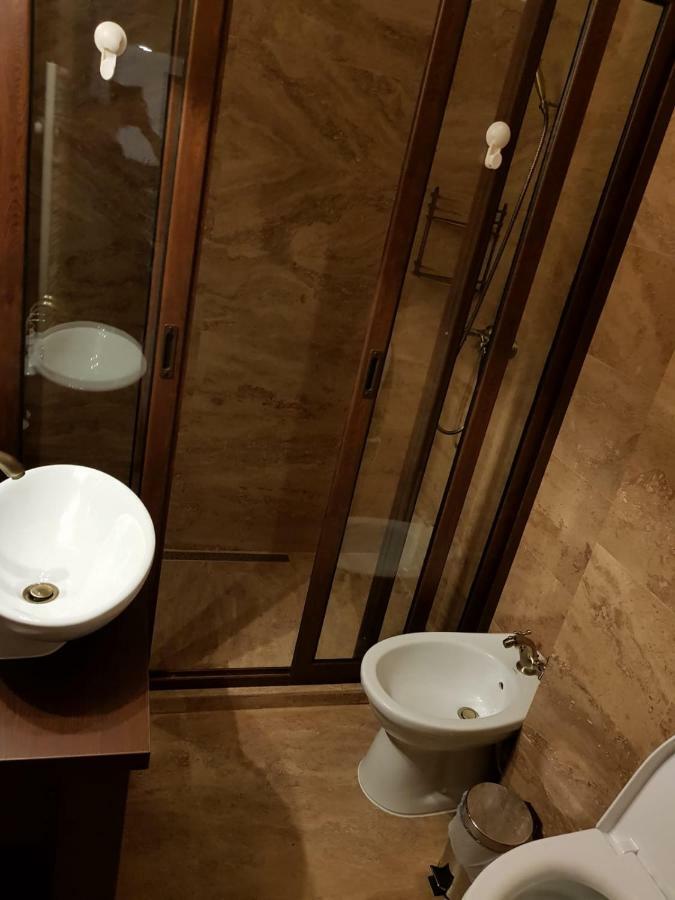Apartament 2 Camere Ultracentral Râmnicu Vâlcea Eksteriør billede