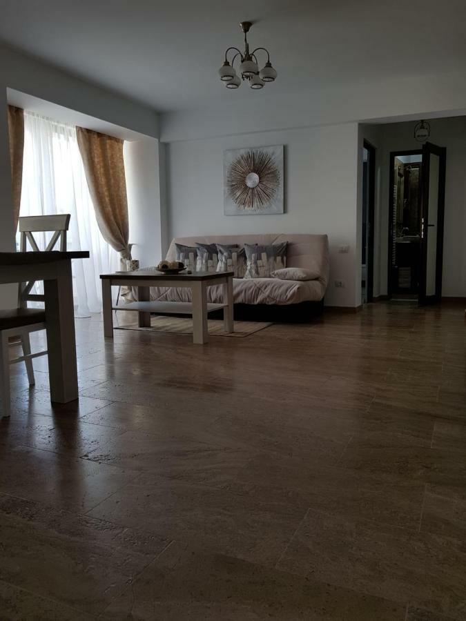Apartament 2 Camere Ultracentral Râmnicu Vâlcea Eksteriør billede
