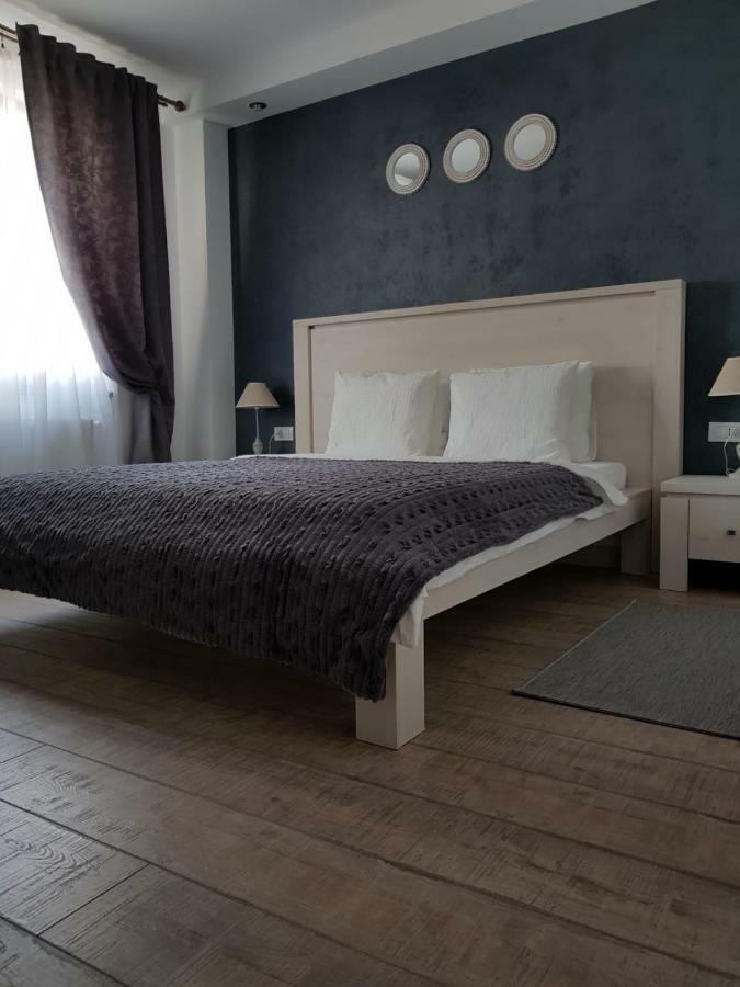 Apartament 2 Camere Ultracentral Râmnicu Vâlcea Eksteriør billede